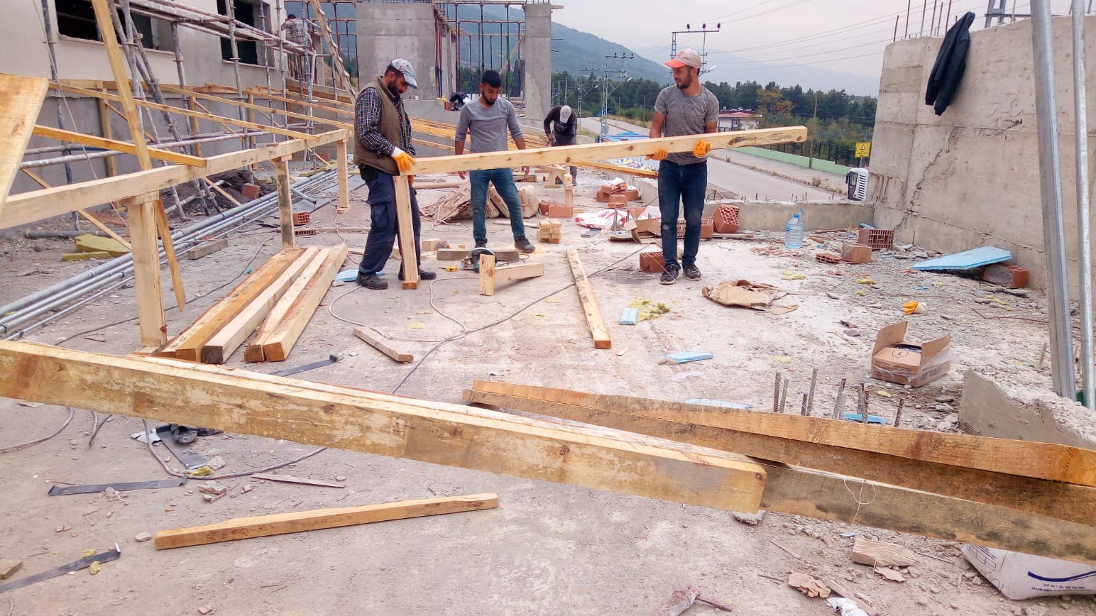 Kapalı Spor Salonu hızla yükseliyor