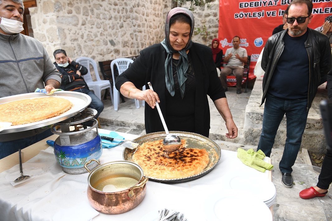 6. Orontes uluslararası çağdaş sanat festivali’nde künefe şöleni 