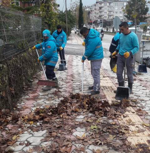 Cadde ve meydanlarda temizlik seferberliği