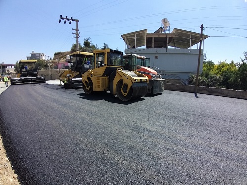 Karlısuya 5 kilometre beton asfalt