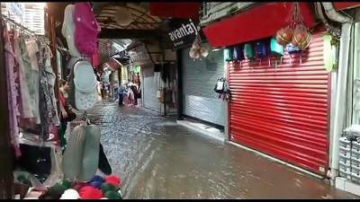 Antakya da değişmeyen Uzun Çarşı manzarası