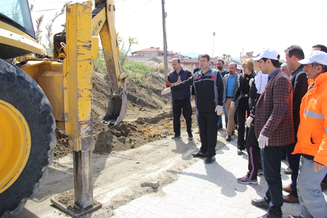 Deniz Çevlik arası yol çalışmalarını inceledi