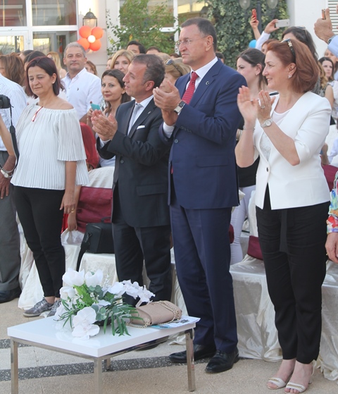 TED Hatay koleji lisesi ilk mezunlarını verdi 