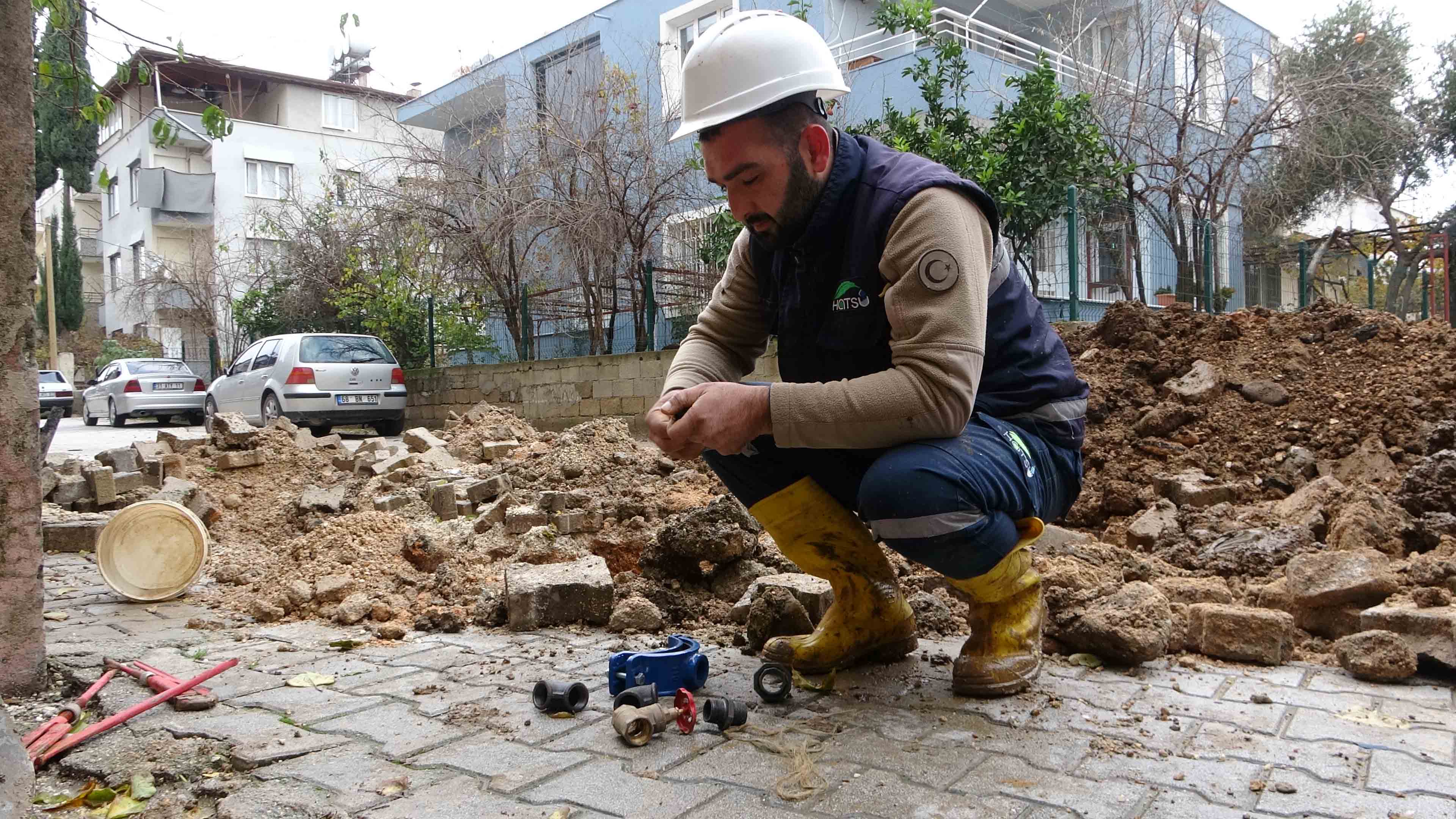 Altyapı noktalarında bakım ve onarım sürüyor