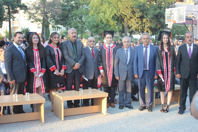 Selim Nevzat Şahin Anadolu Lisesi 152 mezun verdi