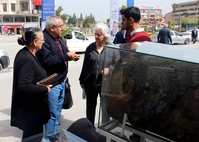 Paslı borular vatandaşları şaşırttı