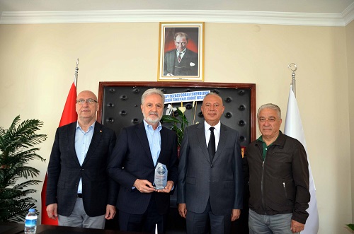 İlk plaketi İTSO’ya verdi