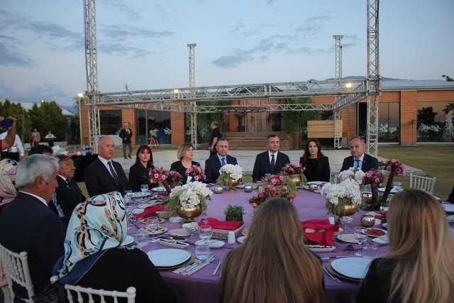 Arsuz da şehit aileleri ve gazilere iftar yemeği verildi