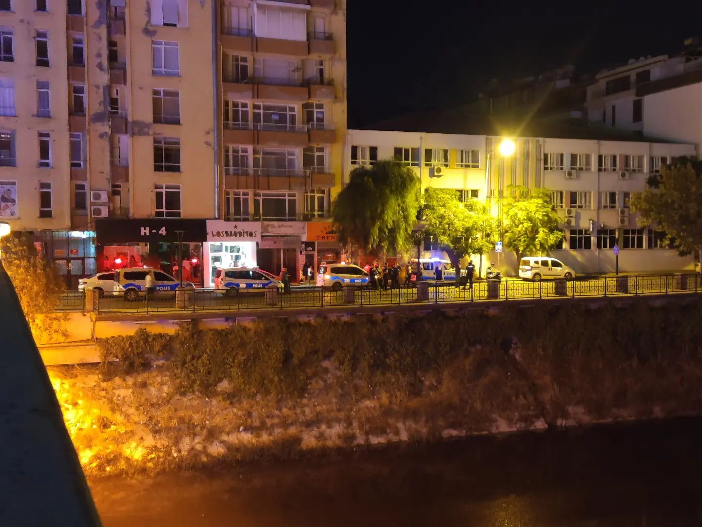 Antakya’da iki grup arasında kavga çıktı