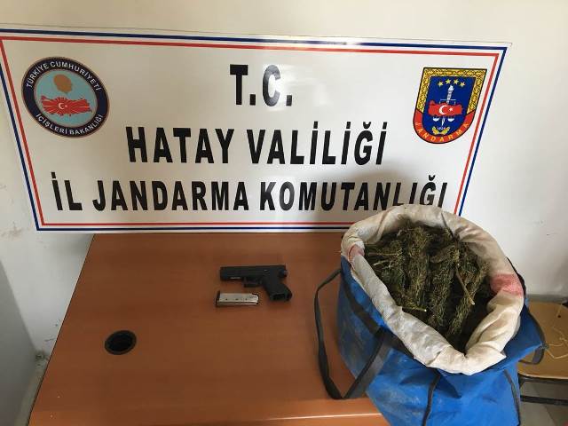 Hatay da kaçakçılık operasyonu 13 kişi gözaltında