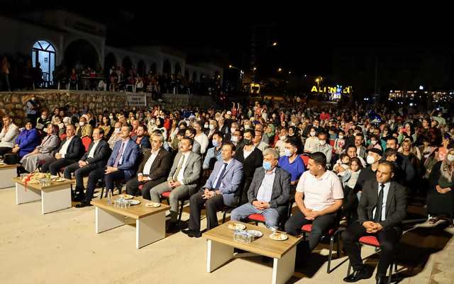 Medeniyetler Korosu Altınözünde Gönüller Fethetti