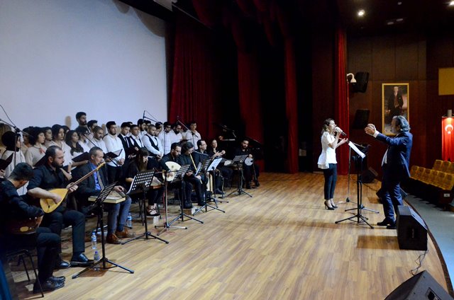 Hatay türküleri ve Hatay halk oyunları konseri ilgi gördü