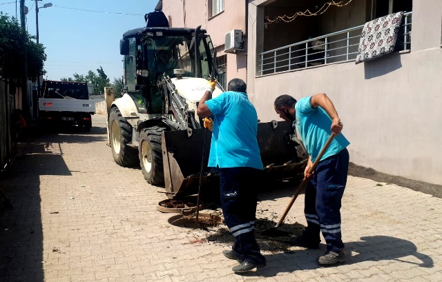 Altyapı hatlarındaki tıkanıklar gideriliyor