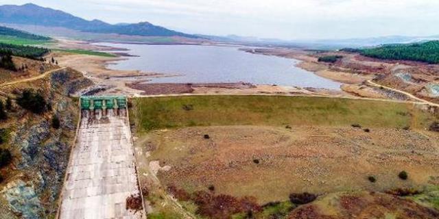 Hatay da baraj suyu tahliyesi için uyarı