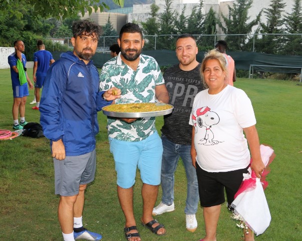 Hatayspora yeni sezonun ilk baklavası 31 Asi Gençlikten