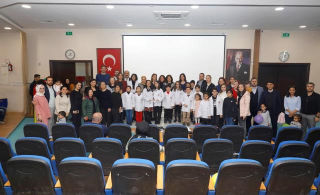 İSTE Çocuk Üniversitesi Akademi Programı başladı