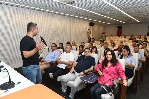 Antakya Belediyesi personeli eğitime katıldı