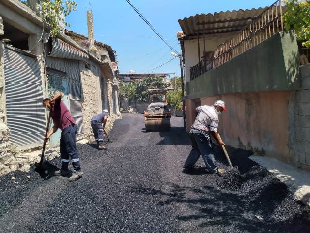 Antakya belediyesi yol çalışmalarında hız kesmiyor