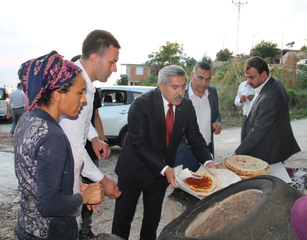 Samandağ da halkın sorunlarını dinledi