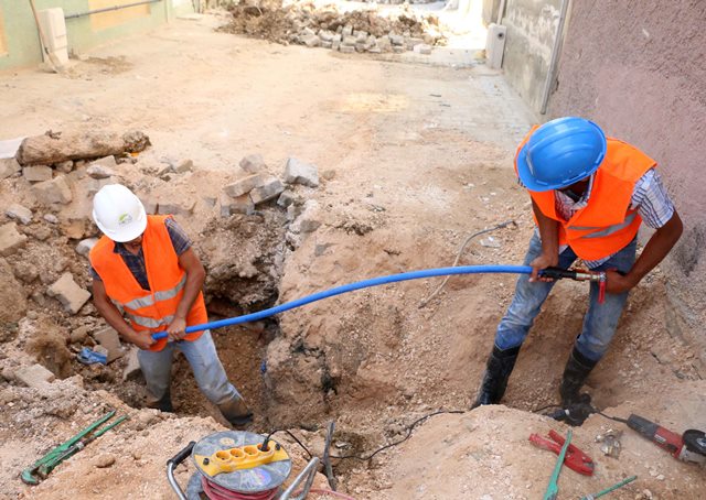 Dev çalışmada abone bağlantıları sürüyor