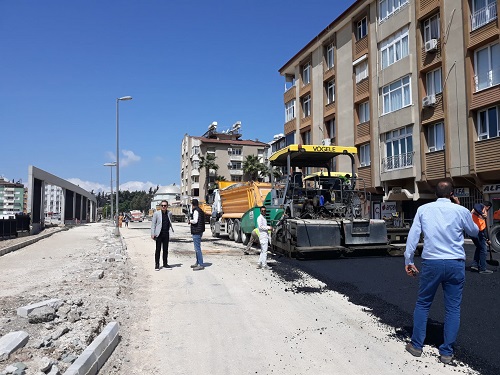 Antakya Cemali Caddesi asfaltlanıyor