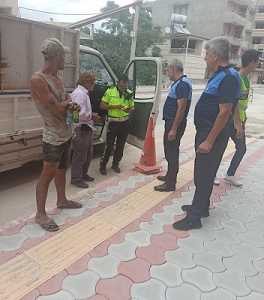 Samandağ Belediyesi Zabıta ekipleri hurdacılara izin vermiyor