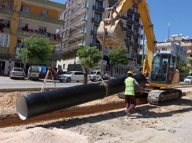 5 yılda Hataya 2050 kilometre içme suyu hattı döşendi