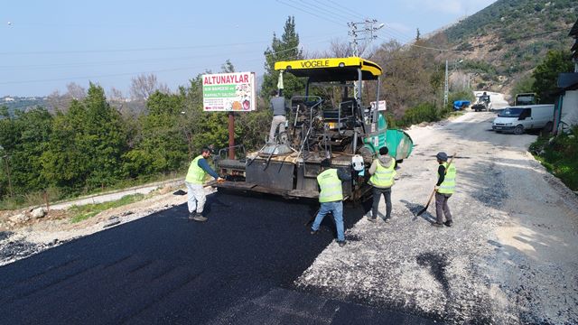 Defne de asfalt çalışması sürüyor