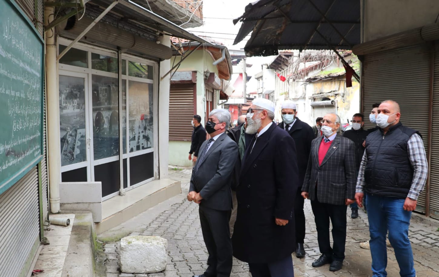 Vali Doğan Affan mahallesinde incelemelerde bulundu