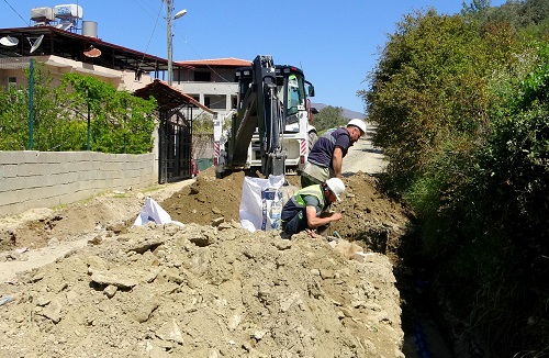 Antakya Günyazı da 30 yıllık şebeke yenilendi