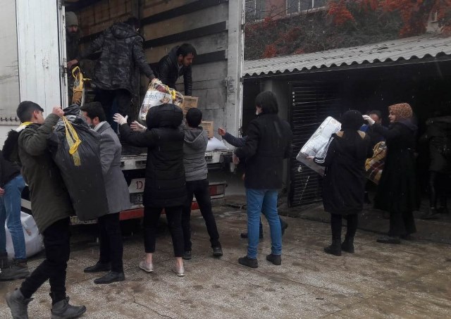 Antakya Belediyesi yardım TIR ı Elazığa ulaştı