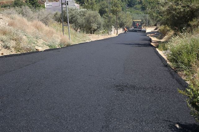 Karlısu Göleti yolu asfaltlanıyor