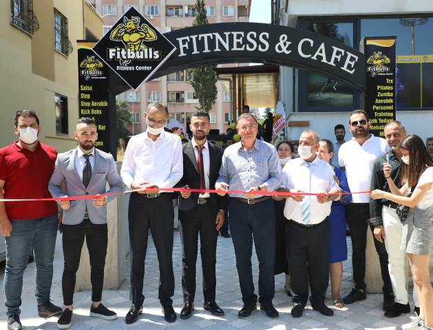 Fitbulls Fitness Center hizmete açıldı