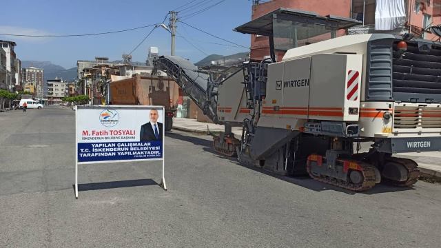 İskenderun belediyesinden kısıtlamada asfalt mesaisi