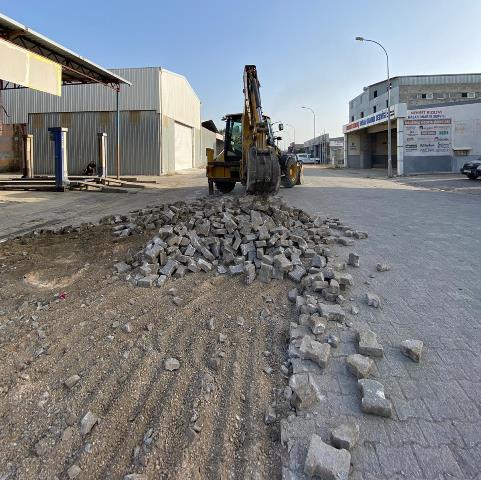 Antakya Sanayi Sitesinde yıpranmış parkeler yenileniyor