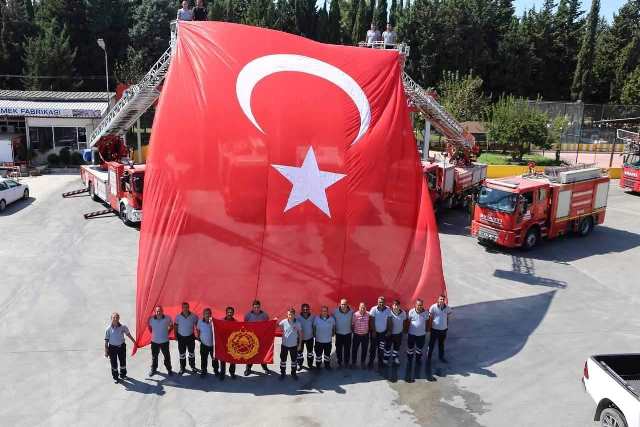 Sağlık çalışanlarını unutmadılar