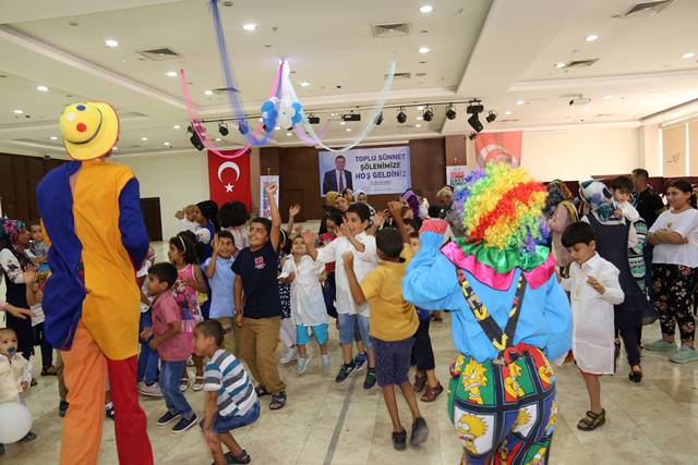 Savaş çocukların mutluluğuna ortak oldu 