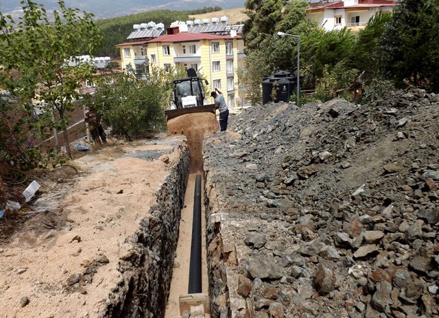 Kırıkhan da yeni altyapı bağlantısı sürüyor