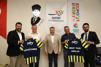 Fenerbahçenin eski yıldızlarını ağırladı