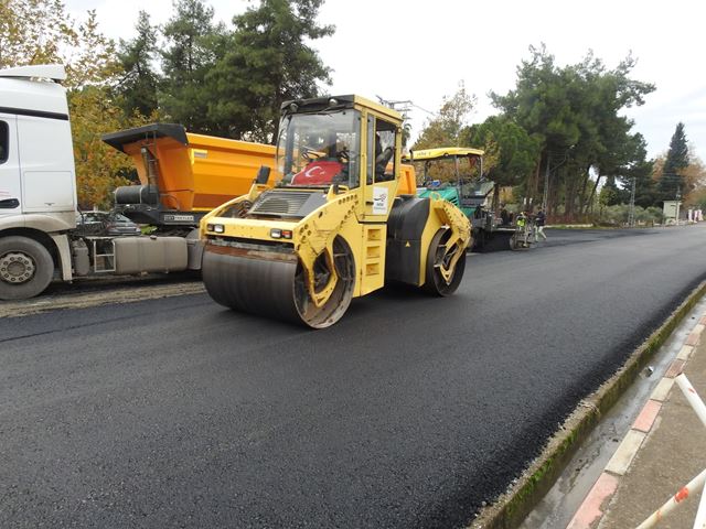 Büyükşehir den Erzine modern yollar