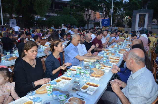 Belen de Kardeşlik İftarı