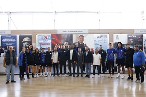 Mavi-Beyazlı basketbolcular Hatay Günleri’nde