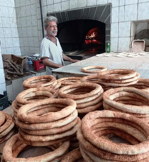 Antakya simidi 1,5 liradan satılacak