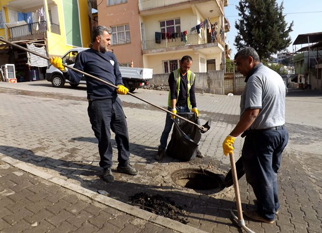 Alt yapı hatları temizleniyor