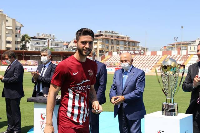 Hatayspor da sözleşmesi biten Kubilay Sönmez takımdan ayrıldı