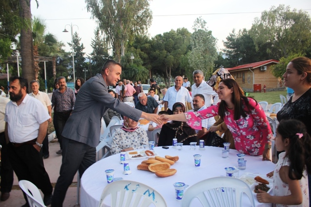 Arsuz da şehit ailelerine ve gazilere iftar yemeği