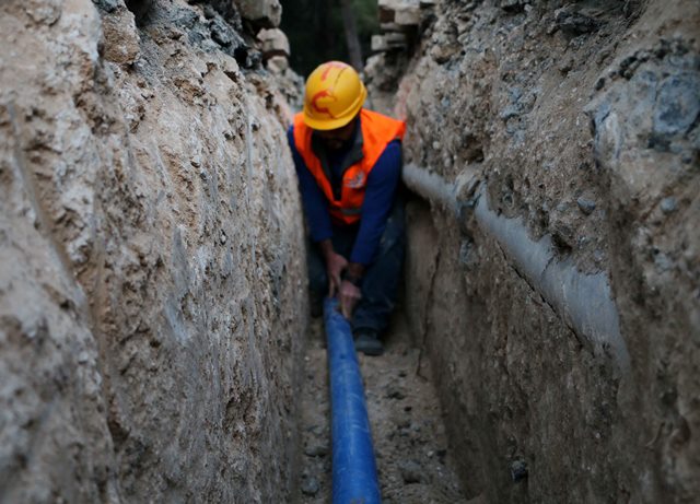 Belene yeni şebekeden ve depolardan su verilmeye başlandı