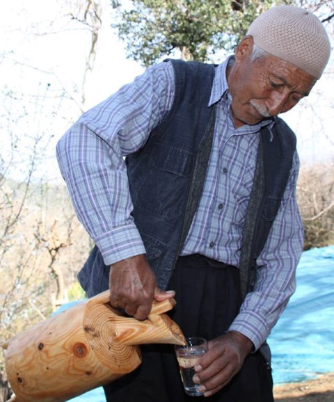 Hassada son çam bardağı ustası vefat etti