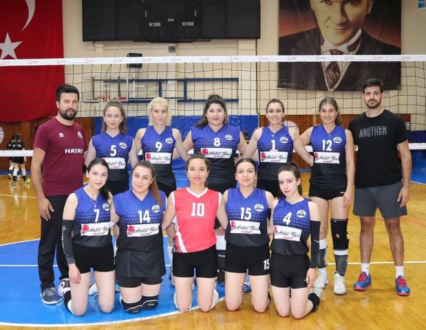 Hatay Voleybol Spor Kulübü Şampiyon oldu