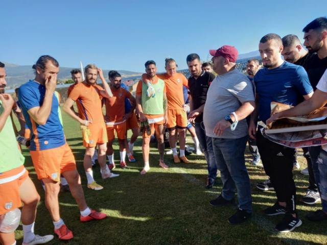 İskenderun FK ya final maçı öncesi moral ziyareti